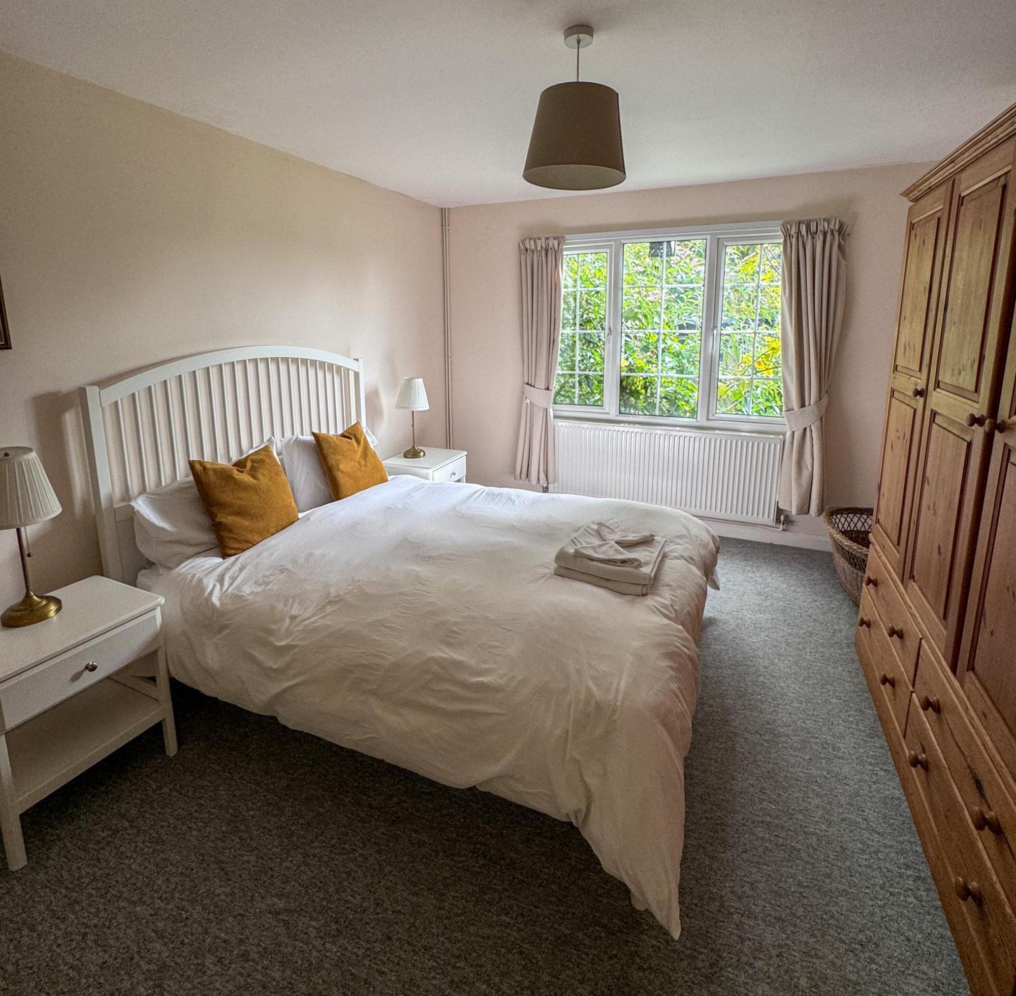 Spacious Home In Bath, Nature And City! Eksteriør bilde